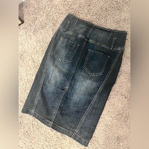 Vintage style denim skirt